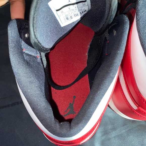 Air Jordan 1 Mid “Chicago” main image 6